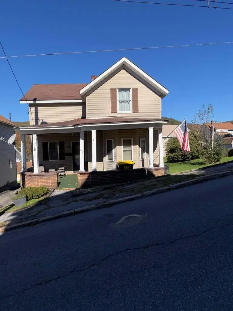 617 Church St, South Fork, PA 15956 - #1