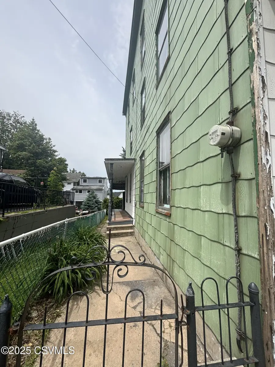 12 S Grant Street, Shamokin, PA 17872 - Image #3