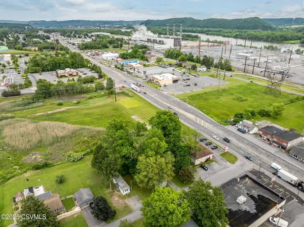 2103 N Susquehanna Trail, Selinsgrove, PA 17870