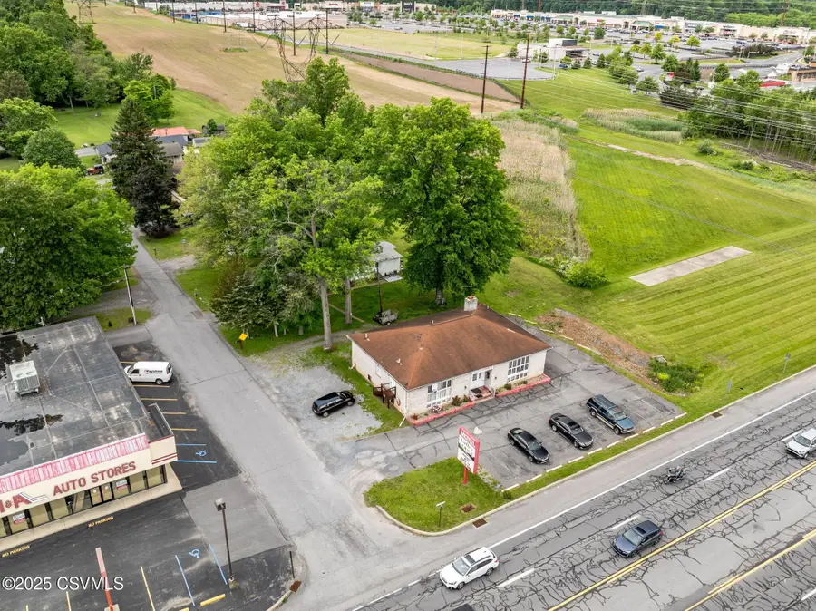 2103 N Susquehanna Trail, Selinsgrove, PA 17870 - Image #2