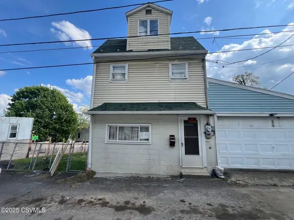 1548 W Independence Street, Coal Township, PA 17866