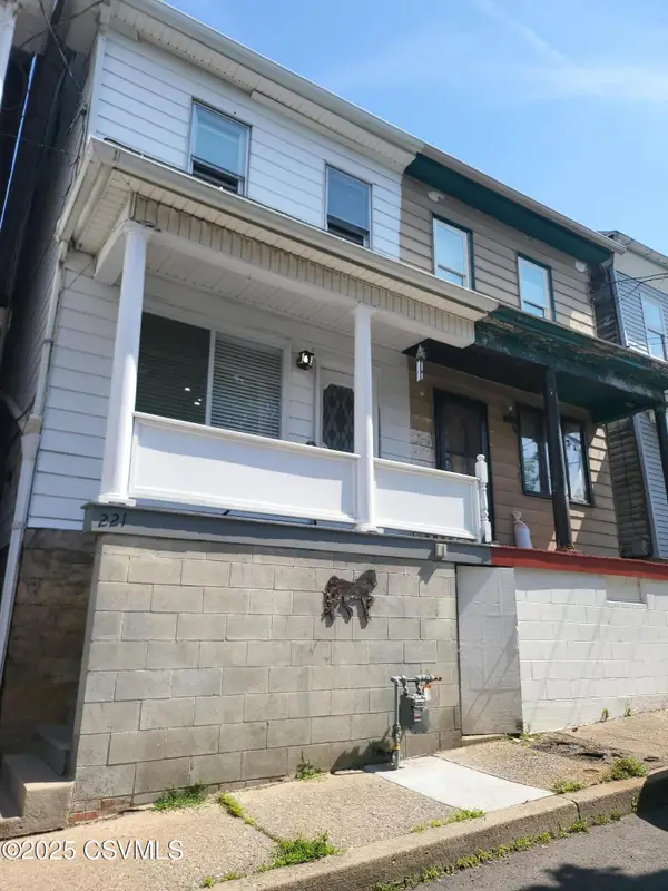 221 E Cameron Street, Shamokin, PA 17872