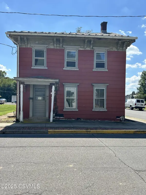 301 E Pine Street, Selinsgrove, PA 17870