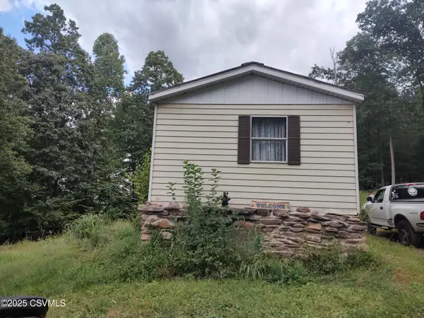 21 Stage Coach Lane, Nescopeck, PA 18635