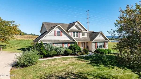 63 Brentwood Circle, Bloomsburg, PA 17815