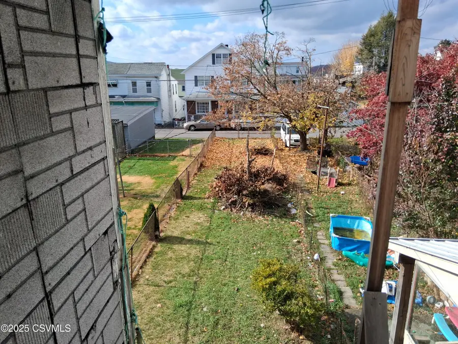 124 S Maple Street, Mount Carmel, PA 17851 - Image #3