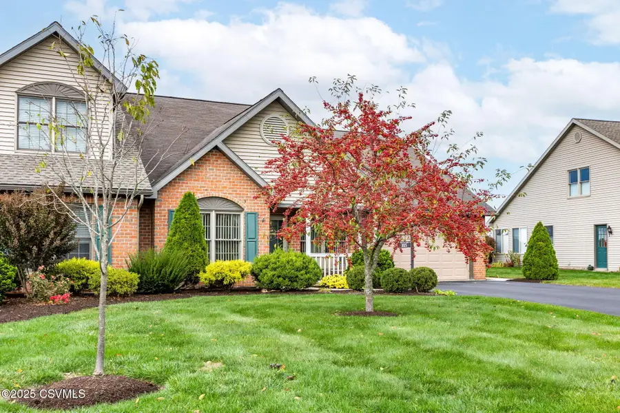 105 Woodsedge Drive, Milton, PA 17847 - Image #2
