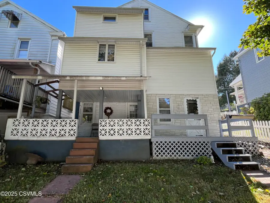 1017 W Chestnut Street, Coal Township, PA 17866 - Image #3