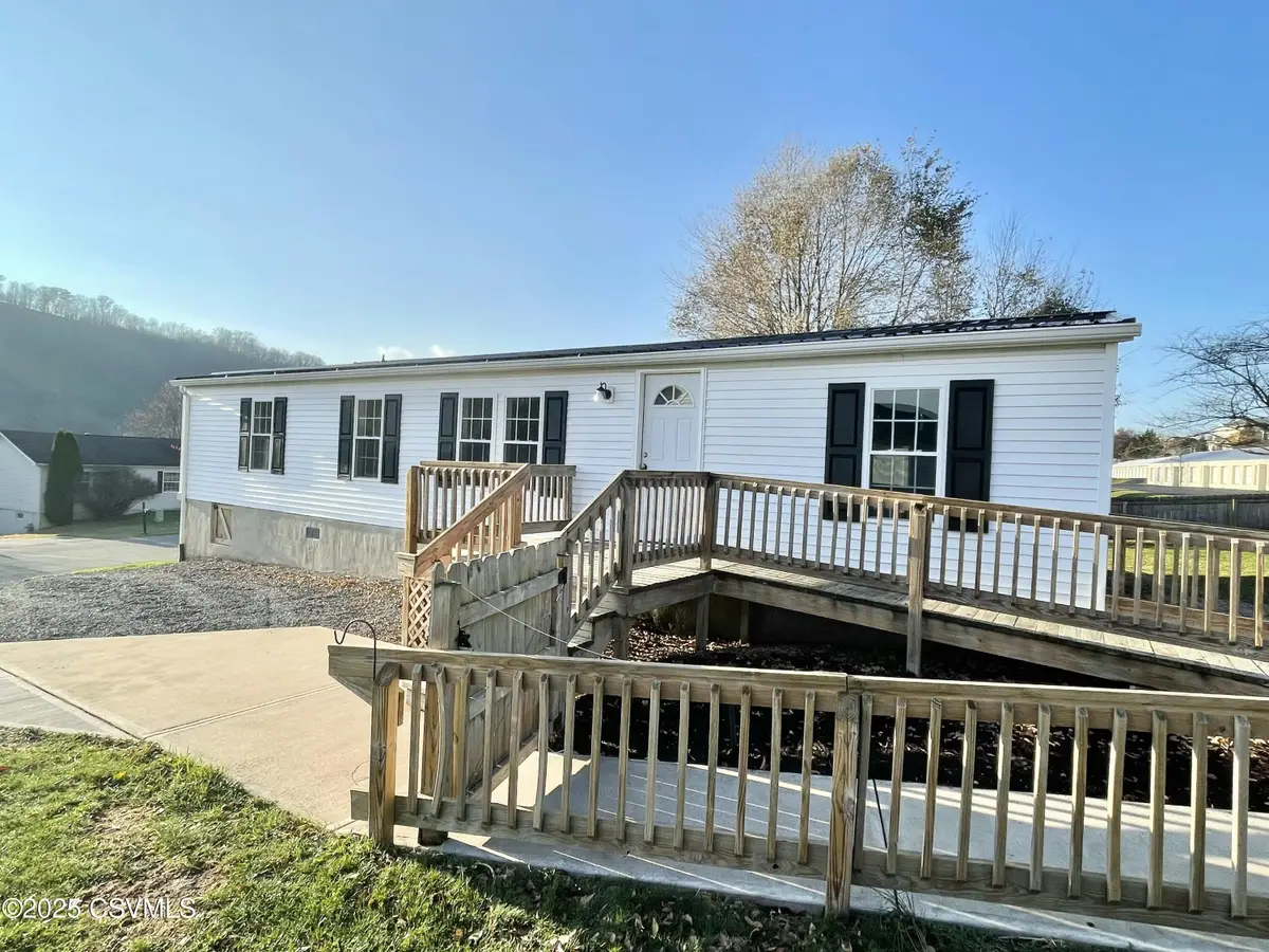 527 Clover Avenue, Bloomsburg, PA 17815 - Image #1