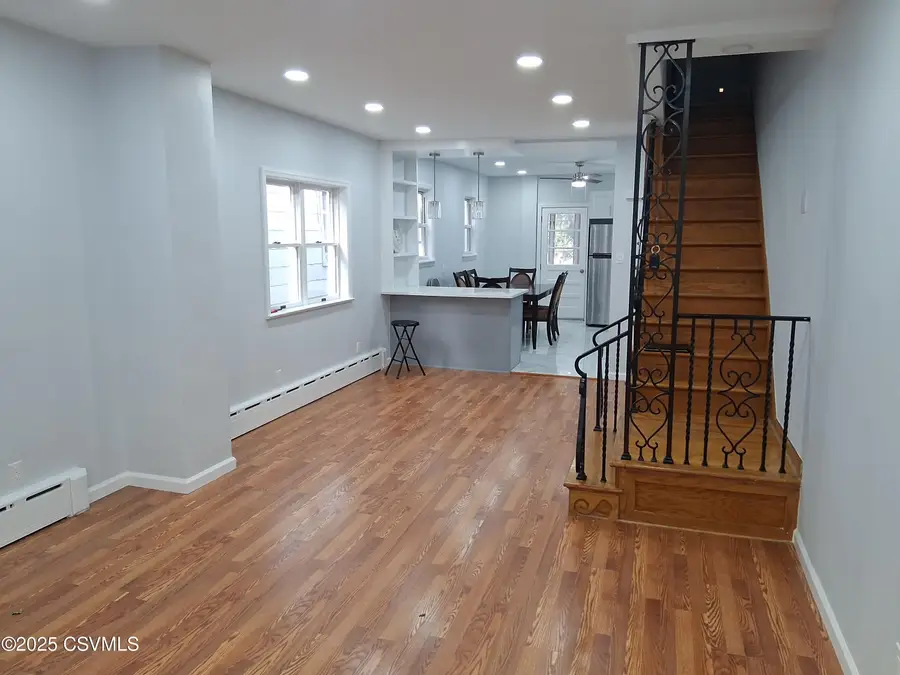 203 West Avenue, Mount Carmel, PA 17851 - Image #2