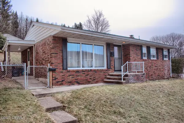 924 Hemlock Street, Shamokin, PA 17872