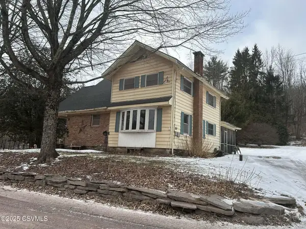 52 Bronson Road, Sweet Valley, PA 18656