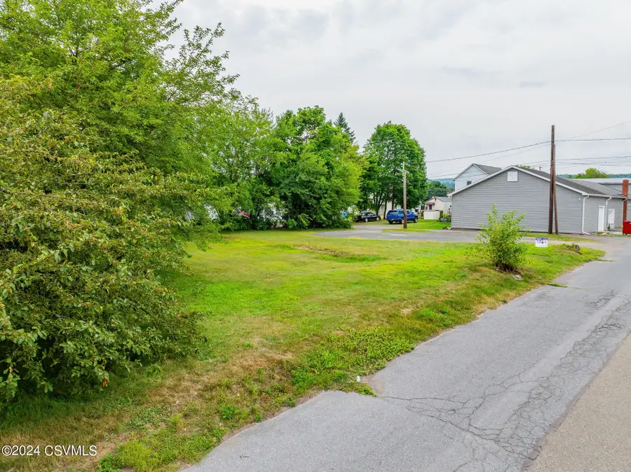 108 110 Blair Street, Berwick, PA 18603 - Image #3