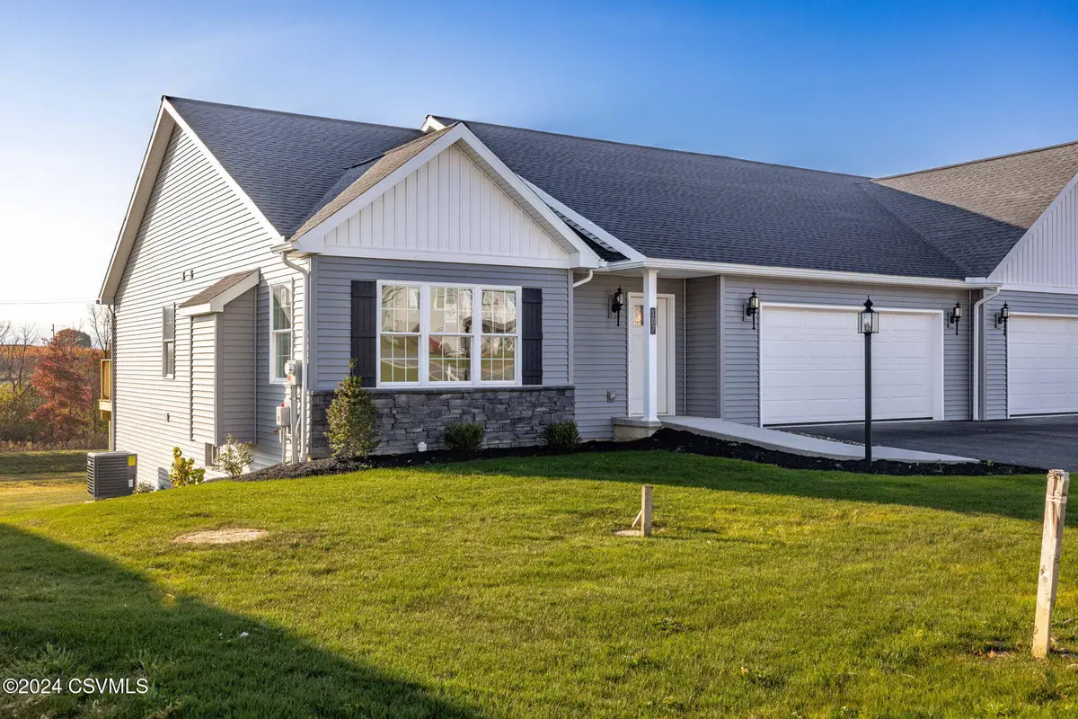 107 St Andrews Way, Selinsgrove, PA 17870 - #1