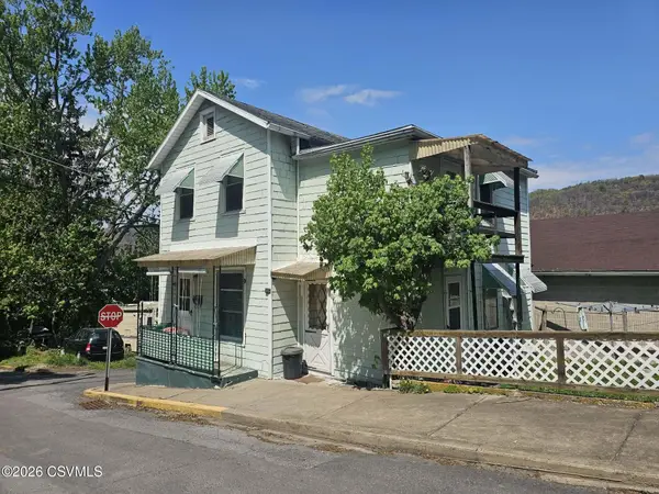 19 W High Street, Shamokin, PA 17872