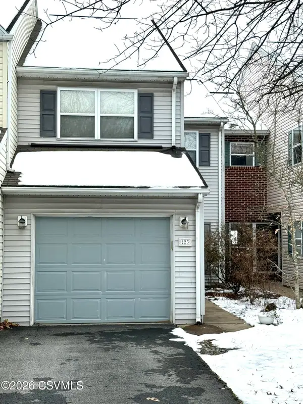 23 Banyan Street, Selinsgrove, PA 17870