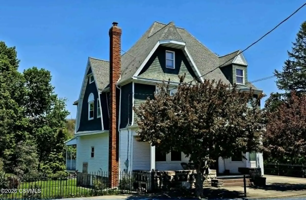 401 West Avenue, Mount Carmel, PA 17851 - #1