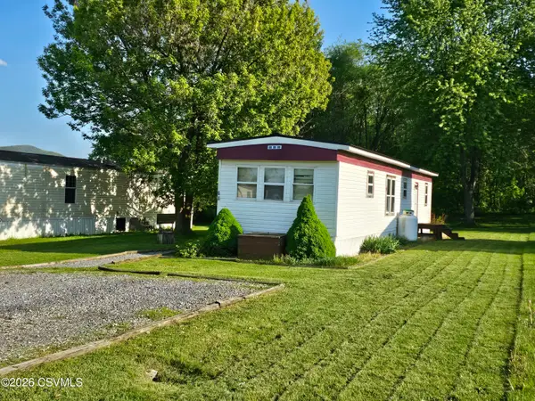 4 Oxford Drive, Selinsgrove, PA 17870