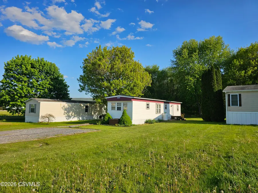 4 Oxford Drive, Selinsgrove, PA 17870 - #3