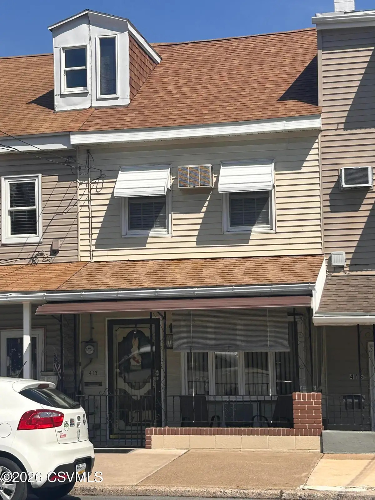 413 E 5th Street, Mount Carmel, PA 17851 - #1