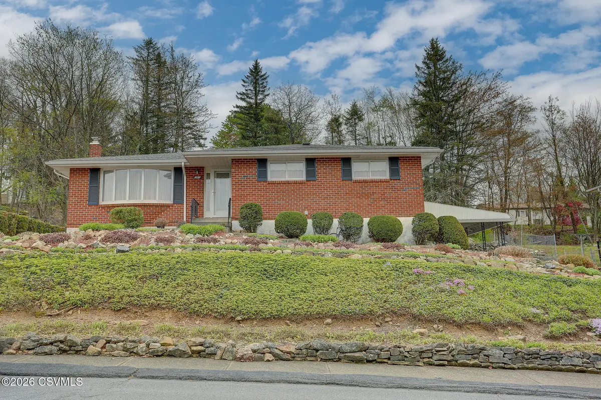 380 E 14th Street, Hazle, PA 18202 - #1