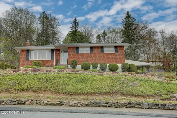 380 E 14th Street, Hazle Township, PA 18202