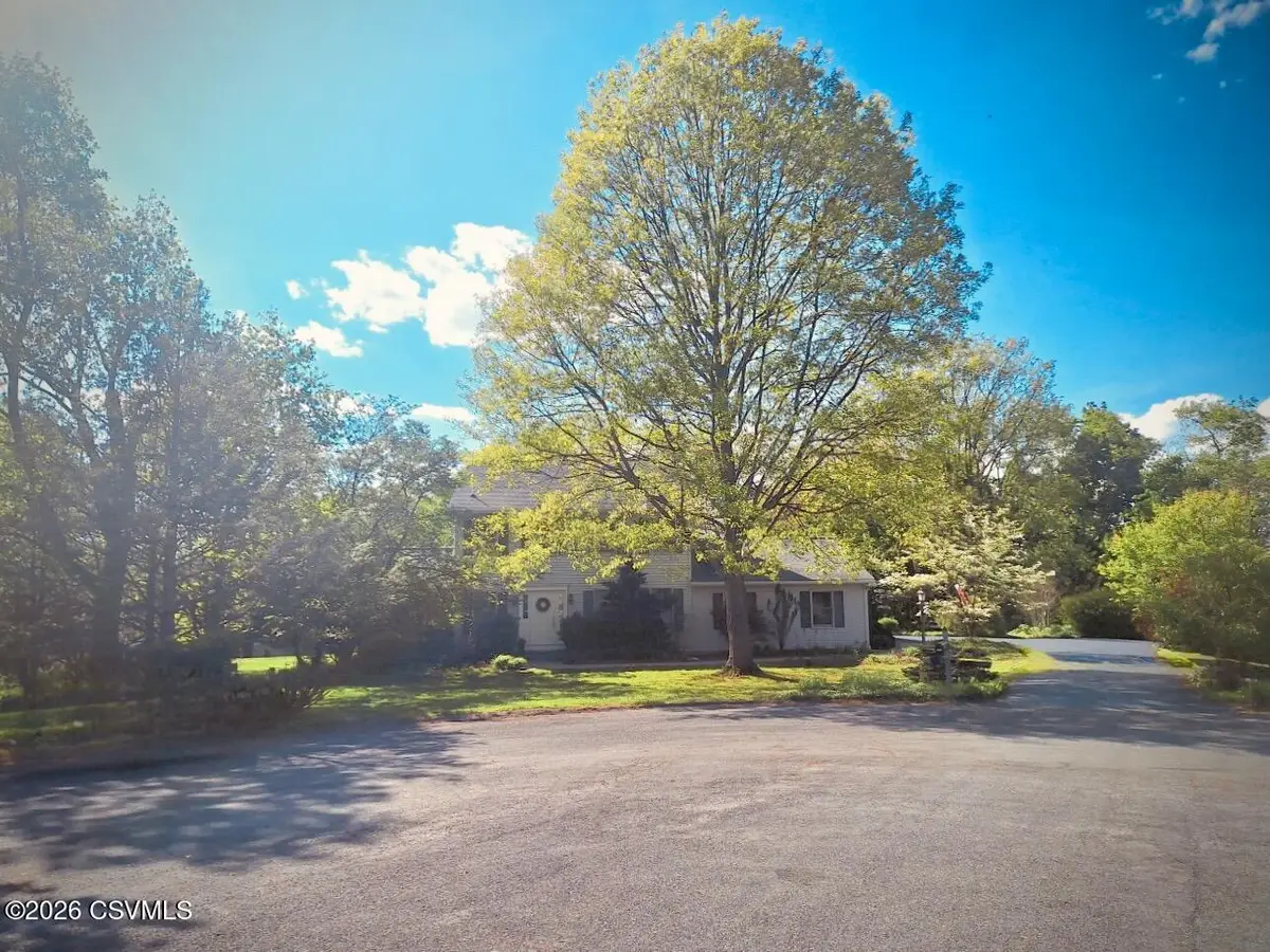 151 Woodsedge Drive, Winfield, PA 17889 - #1