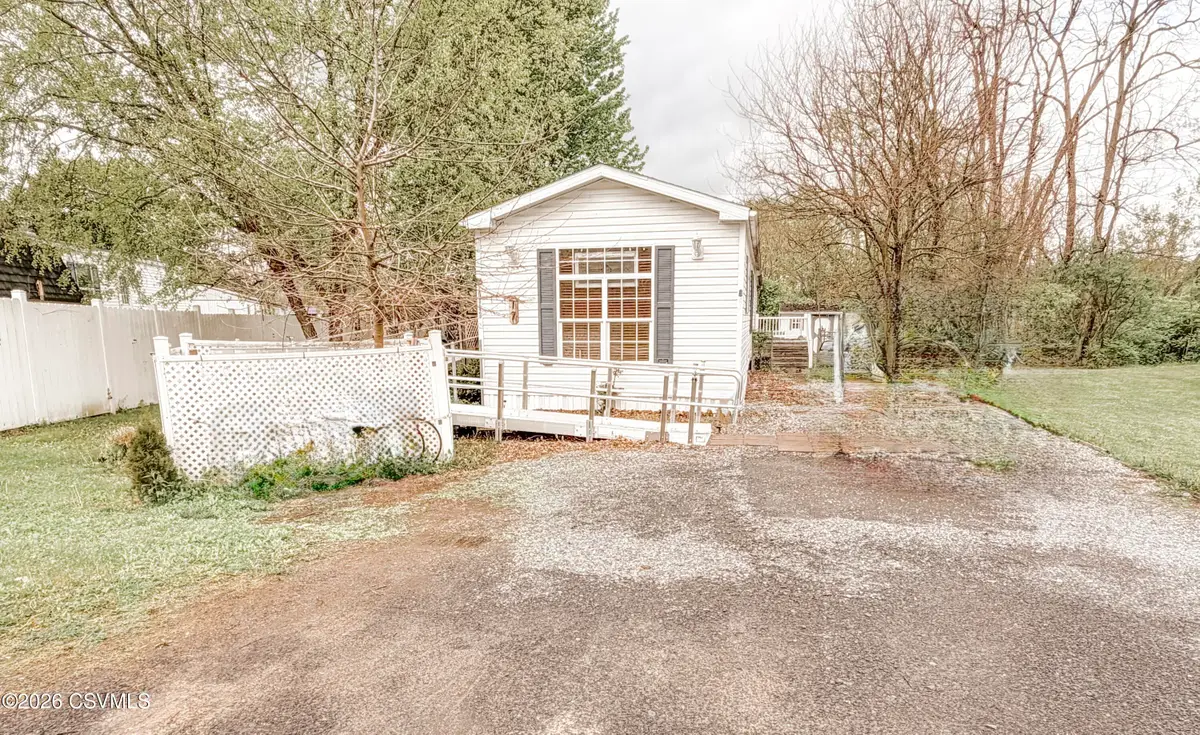 17 Canary Drive, Danville, PA 17821 - #1