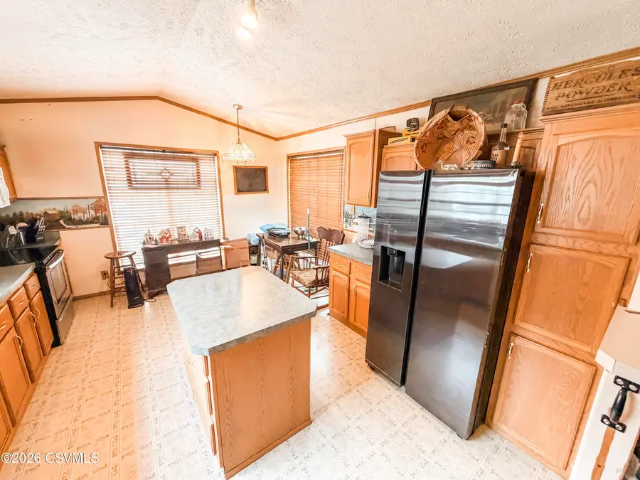 17 Canary Drive, Danville, PA 17821 - #3