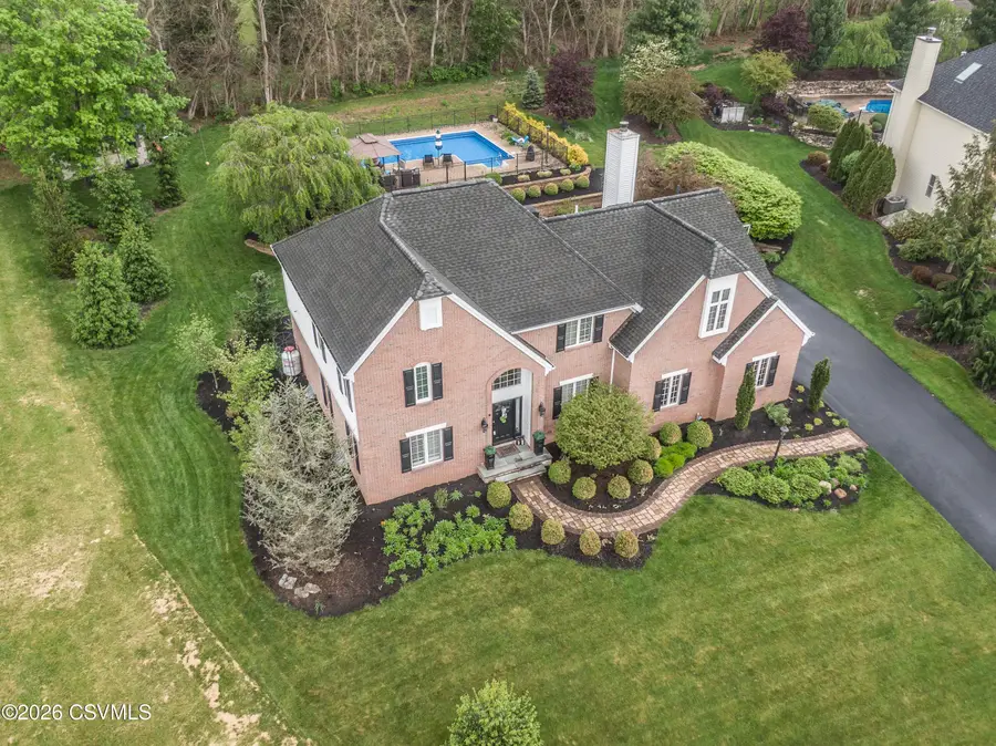10 N Meadow Court, Lewisburg, PA 17837 - #2