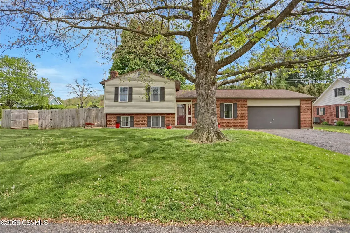 7 Shipton Street, Mifflinburg, PA 17844 - #1