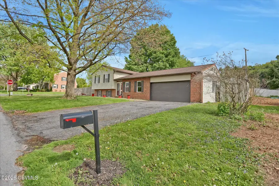 7 Shipton Street, Mifflinburg, PA 17844 - #2