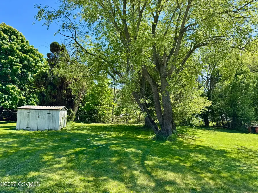 514 W 4th Street, Mount Carmel, PA 17851 - #2