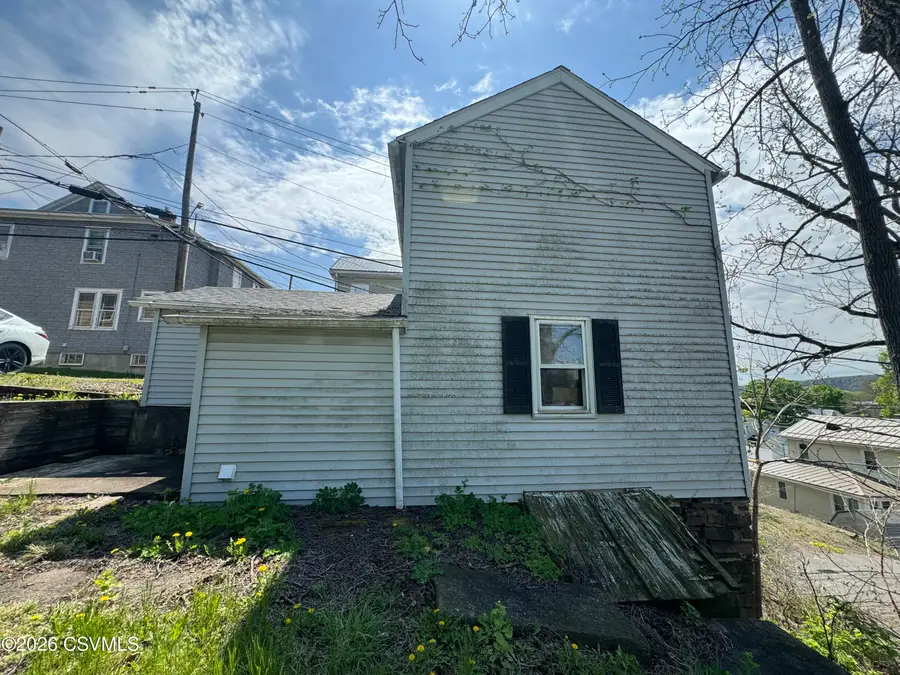 345 W Pine Avenue, Bloomsburg, PA 17815 - #3