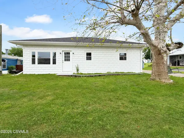 105 E New Market Street, Freeburg, PA 17827