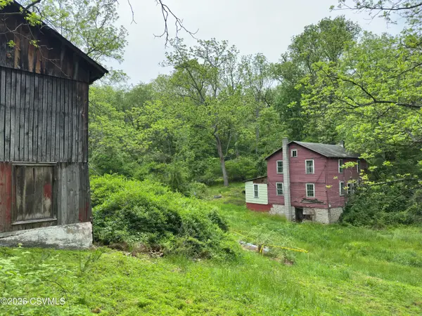 632 Fetter Road, Selinsgrove, PA 17870