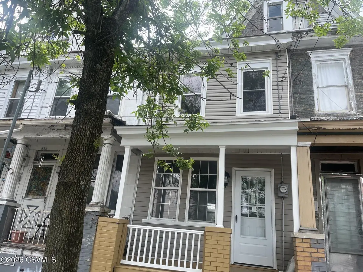 342 S Maple Street, Mount Carmel, PA 17851 - #1