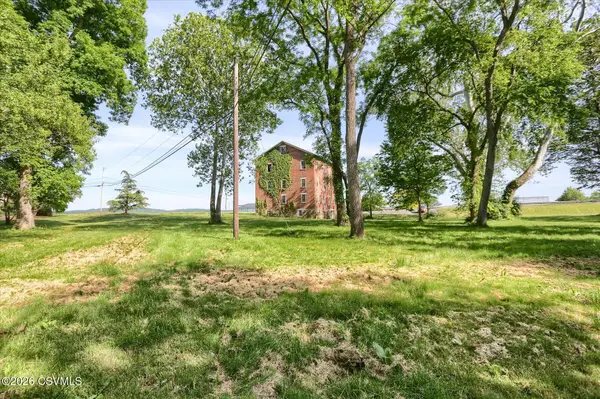 1209 Mill Road, Selinsgrove, PA 17870