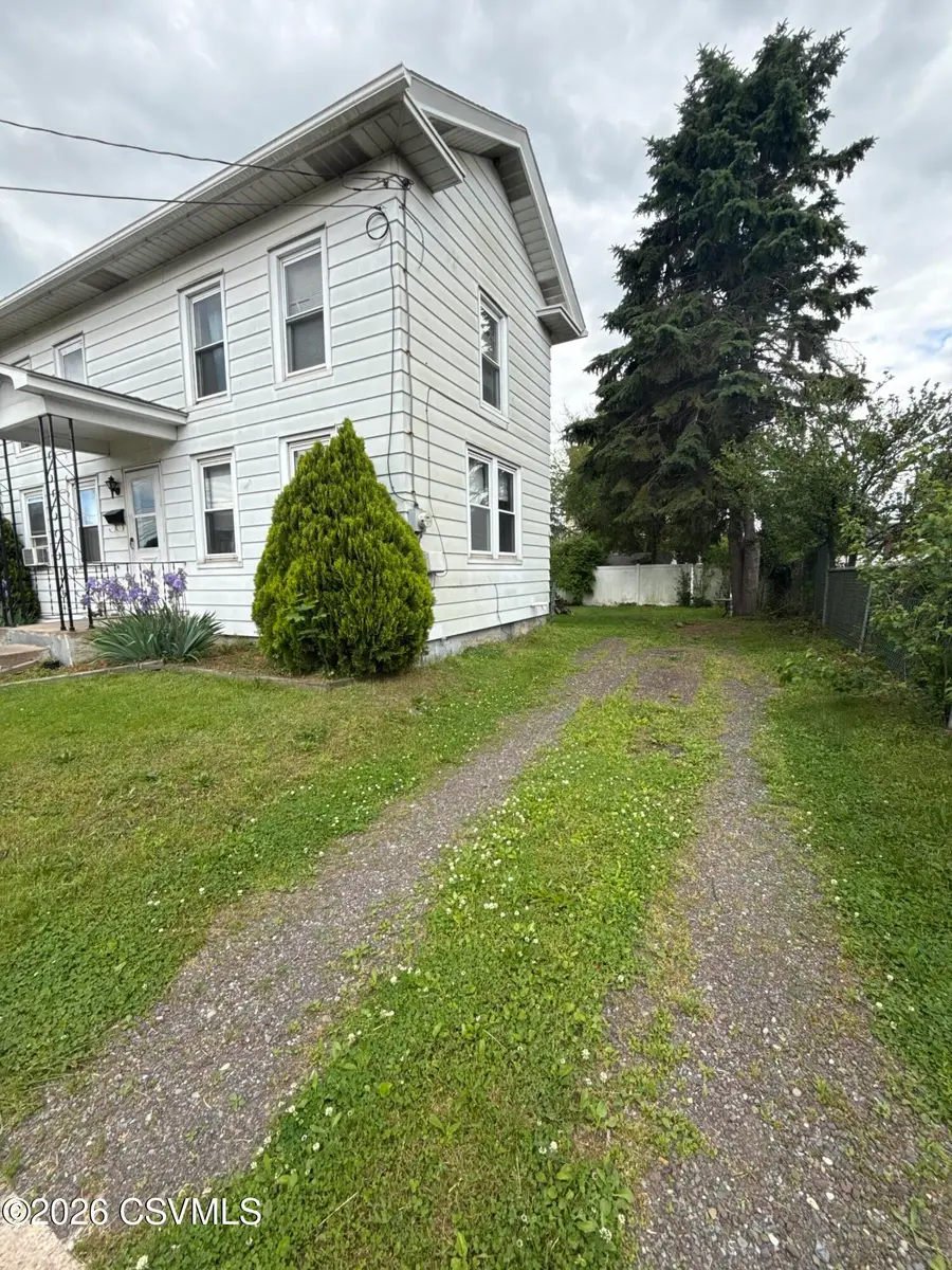 324 E 2nd Street, Berwick, PA 18603 - #2
