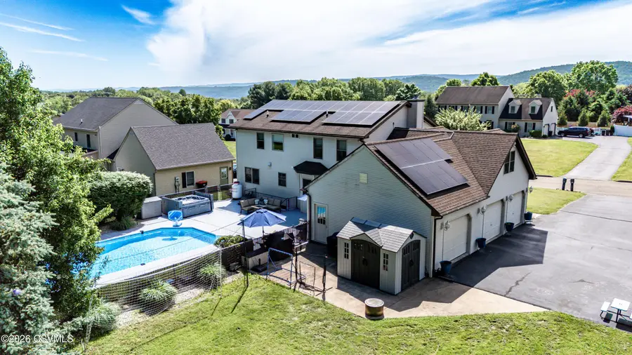 21 Crestmont Circle, Bloomsburg, PA 17815 - #2