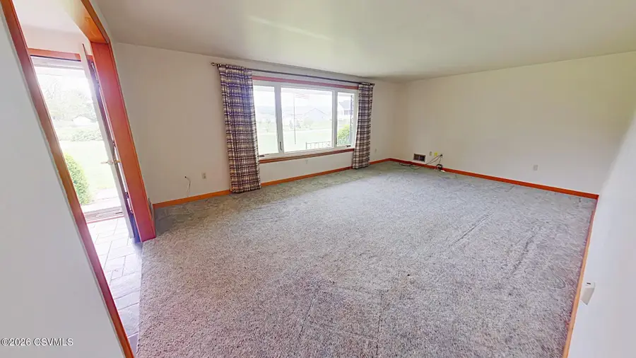 215 W Kline Road, Nescopeck, PA 18635 - #2