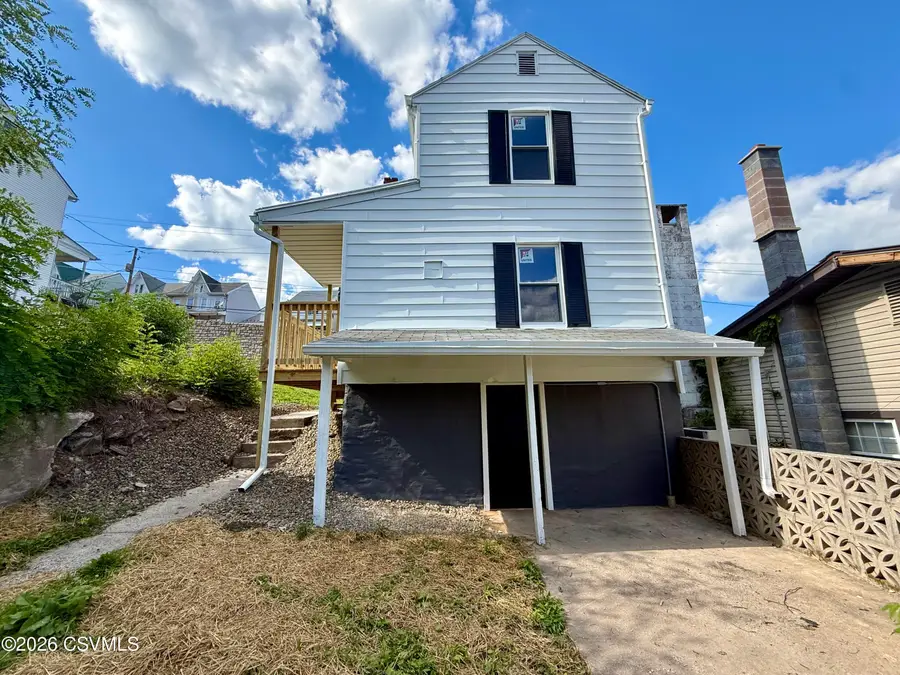 906 W Pine Street, Coal, PA 17866 - #3
