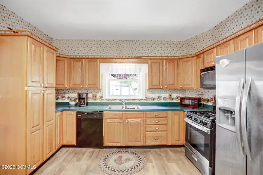 566 Raymond Street, Milton, PA 17847 - #3