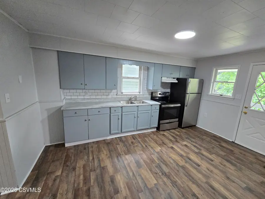 244 W Cherry Street, Mount Carmel, PA 17851 - #3