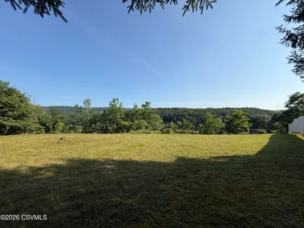 Pulaski Avenue, Coal Township, PA 17866