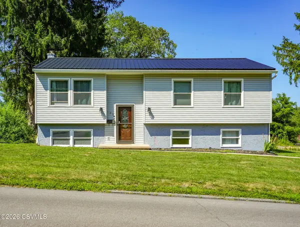 130 W Houston Avenue, Montgomery, PA 17752