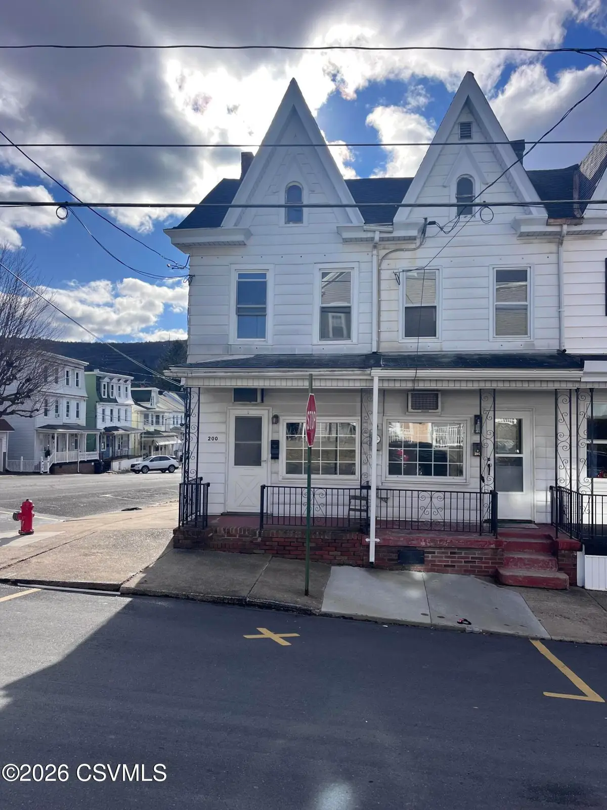 200 W 4th Street, Mount Carmel, PA 17851 - Image #1