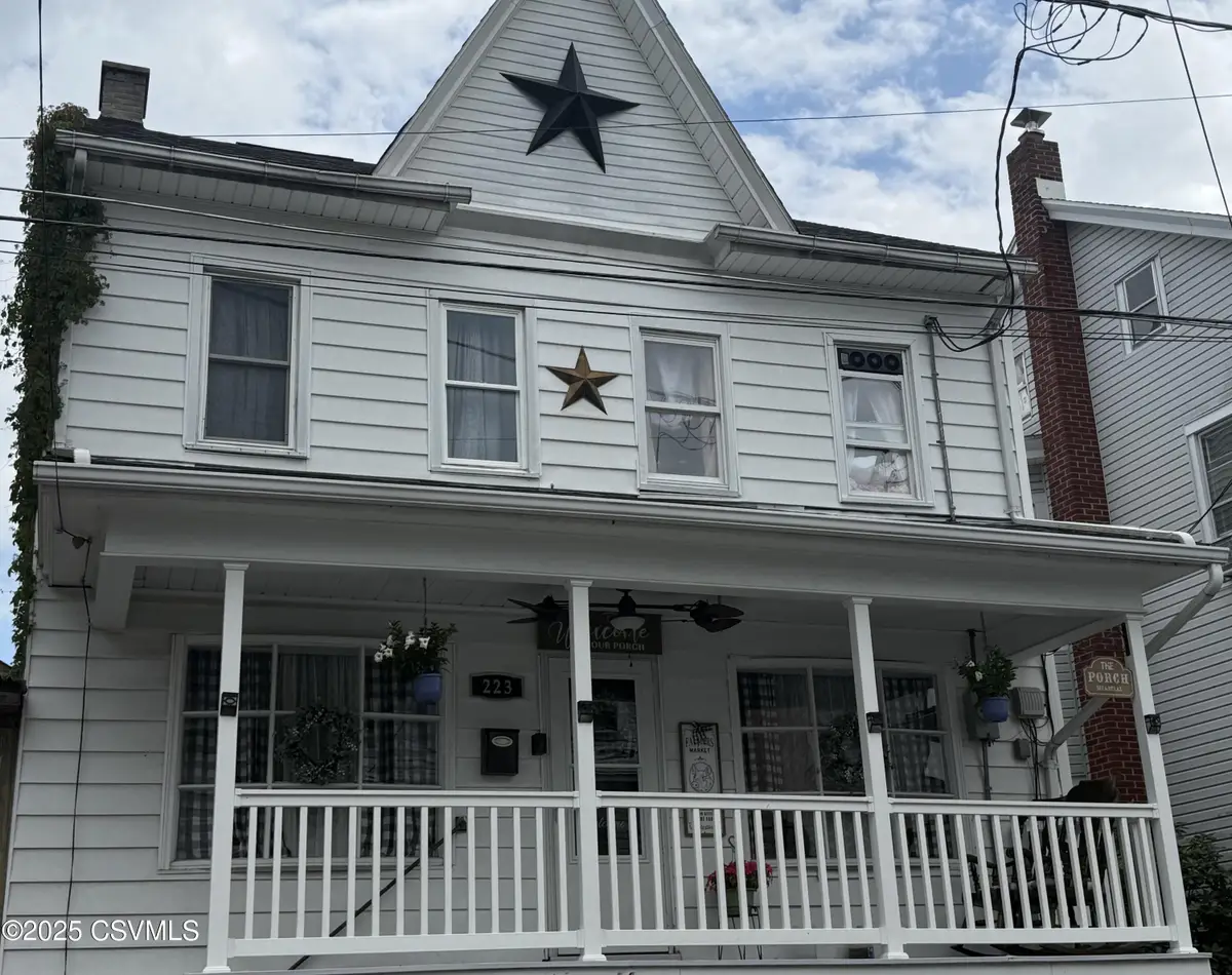 223 N Vine Street, Shamokin, PA 17872 - #1