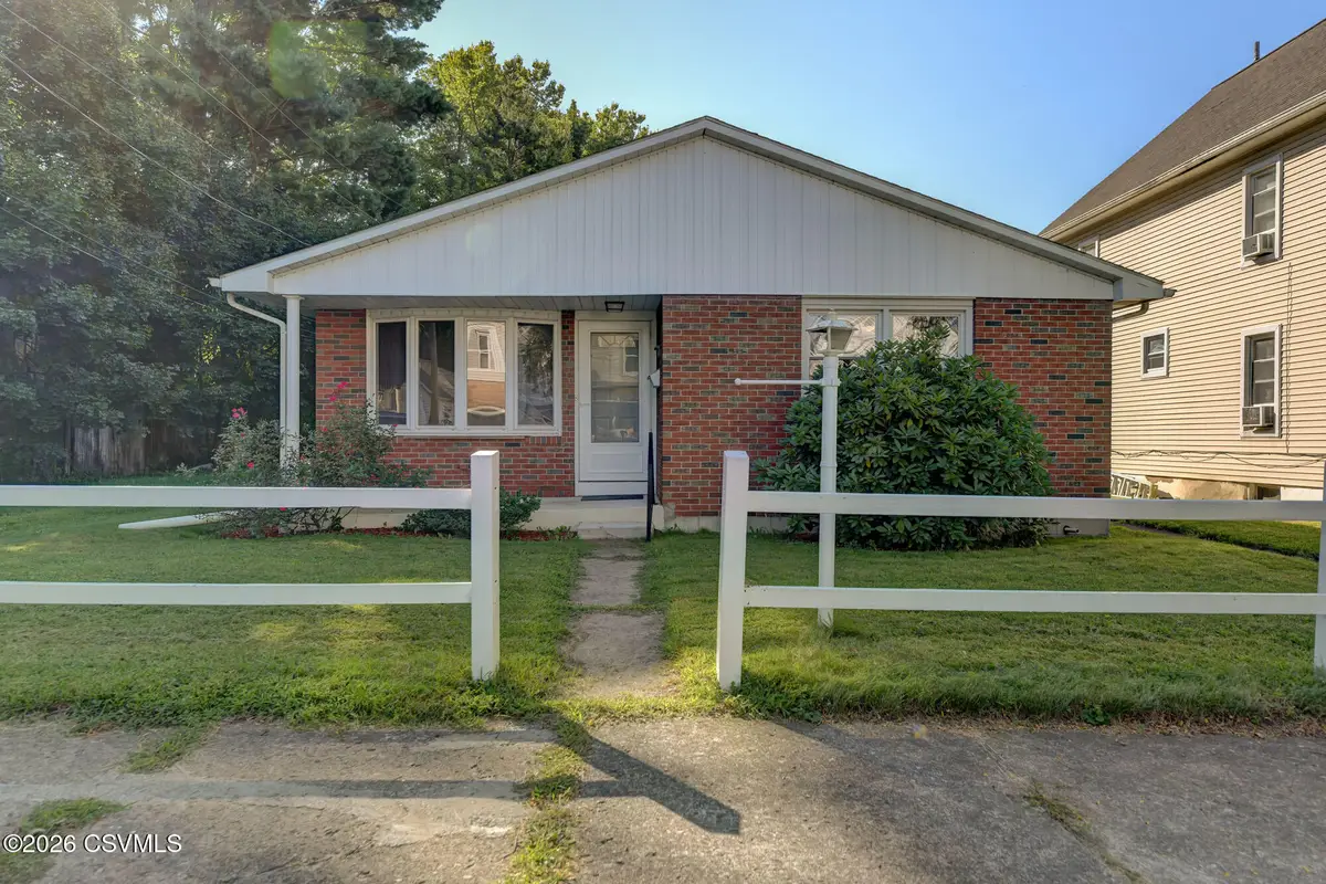 214 W 8th Street, Berwick, PA 18603 - #1