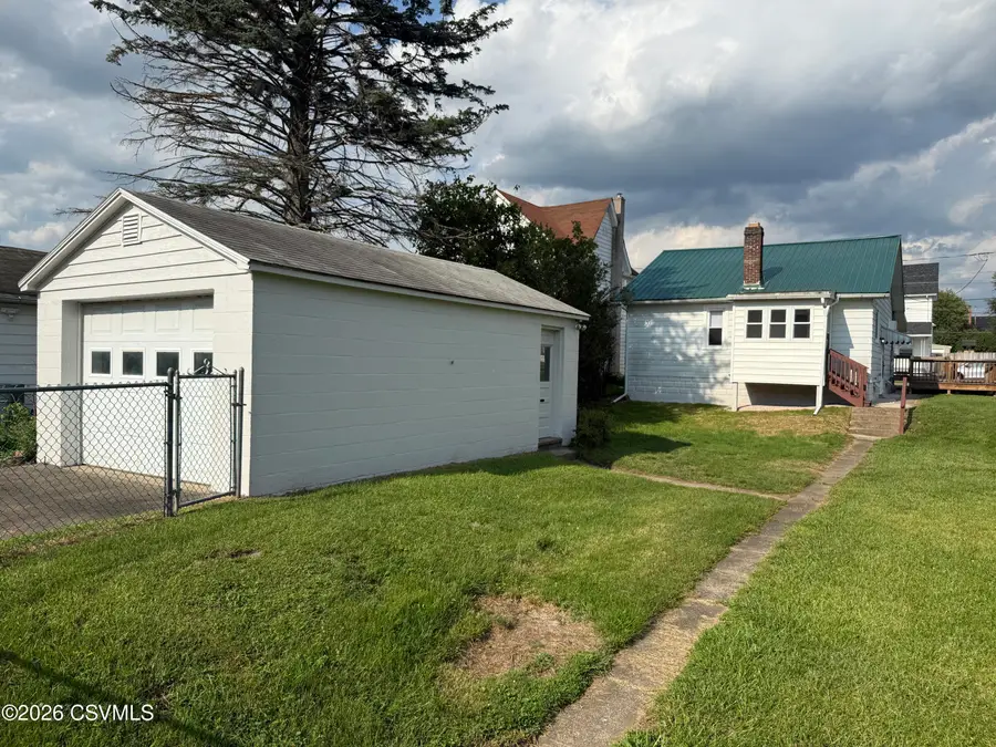415 Monroe Street, Berwick, PA 18603 - #3